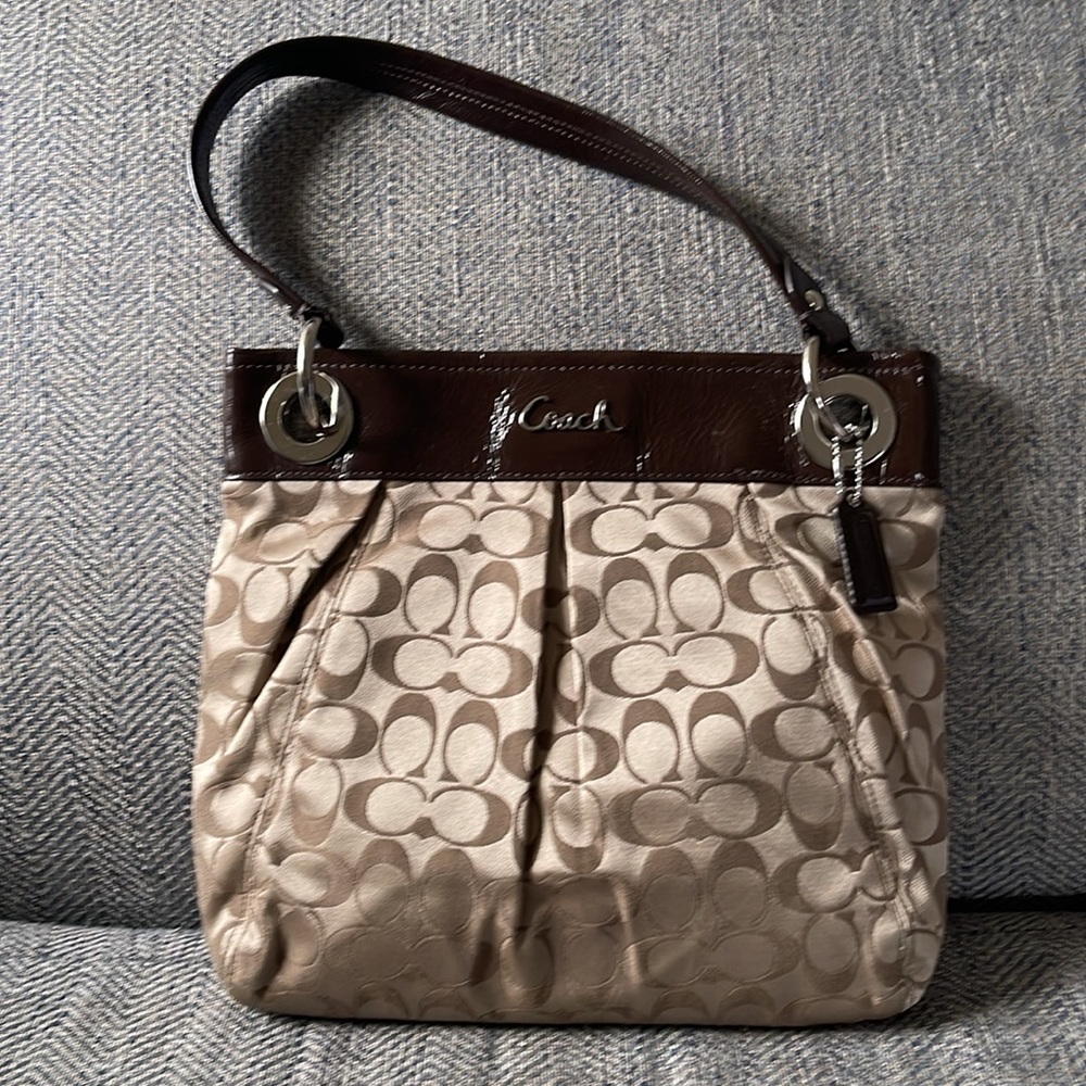 Coach Ashley Sateen Signature C Hobo Purse Brown Tan Hippie